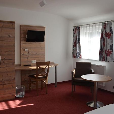 Hotel Zum Goldenen Mann Rastatt Dış mekan fotoğraf