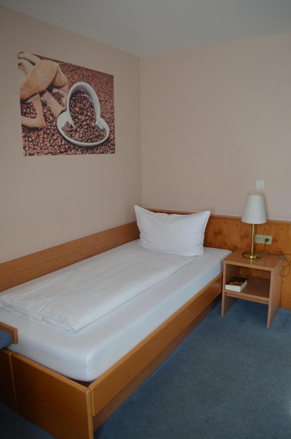 Hotel Zum Goldenen Mann Rastatt Dış mekan fotoğraf