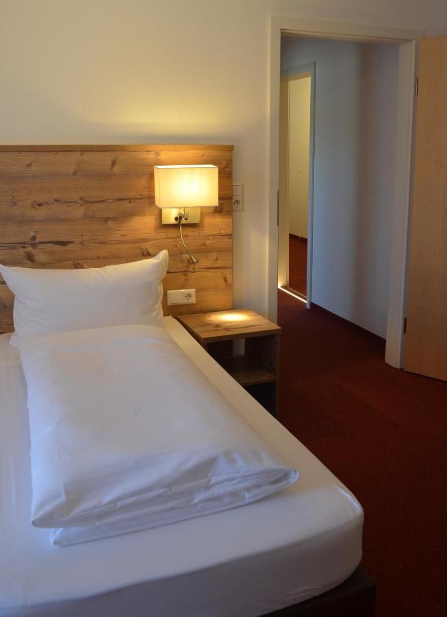 Hotel Zum Goldenen Mann Rastatt Dış mekan fotoğraf